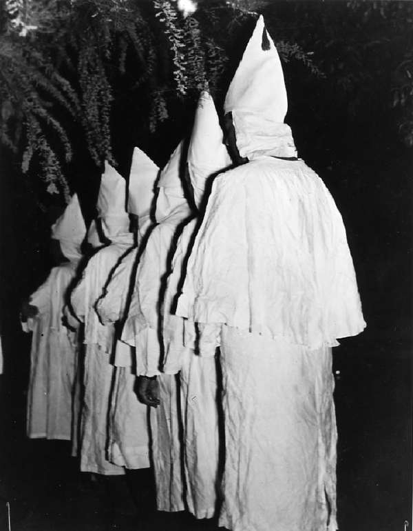 Klan Meets in California