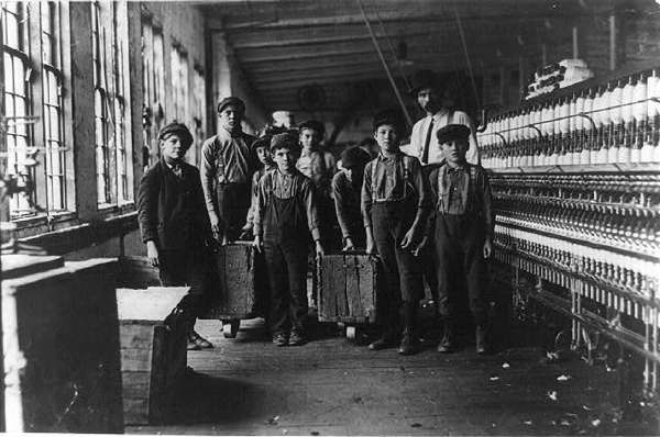 Group of Young Doffers and the Superintendent, Catabwa Cotton Mill, Newton, North Carolina