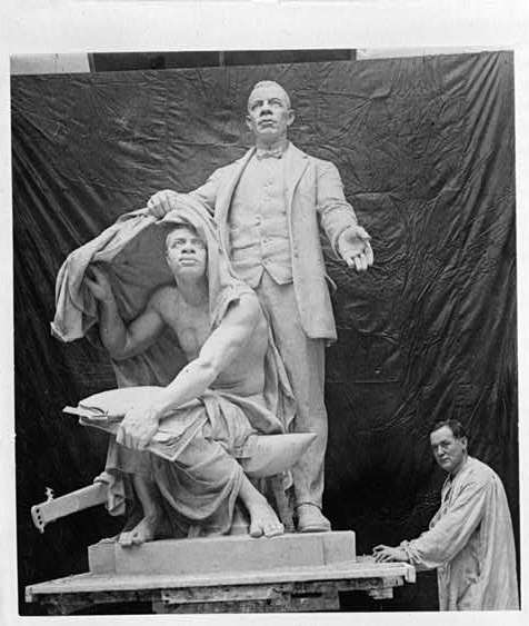 Statue of Booker T. Washington